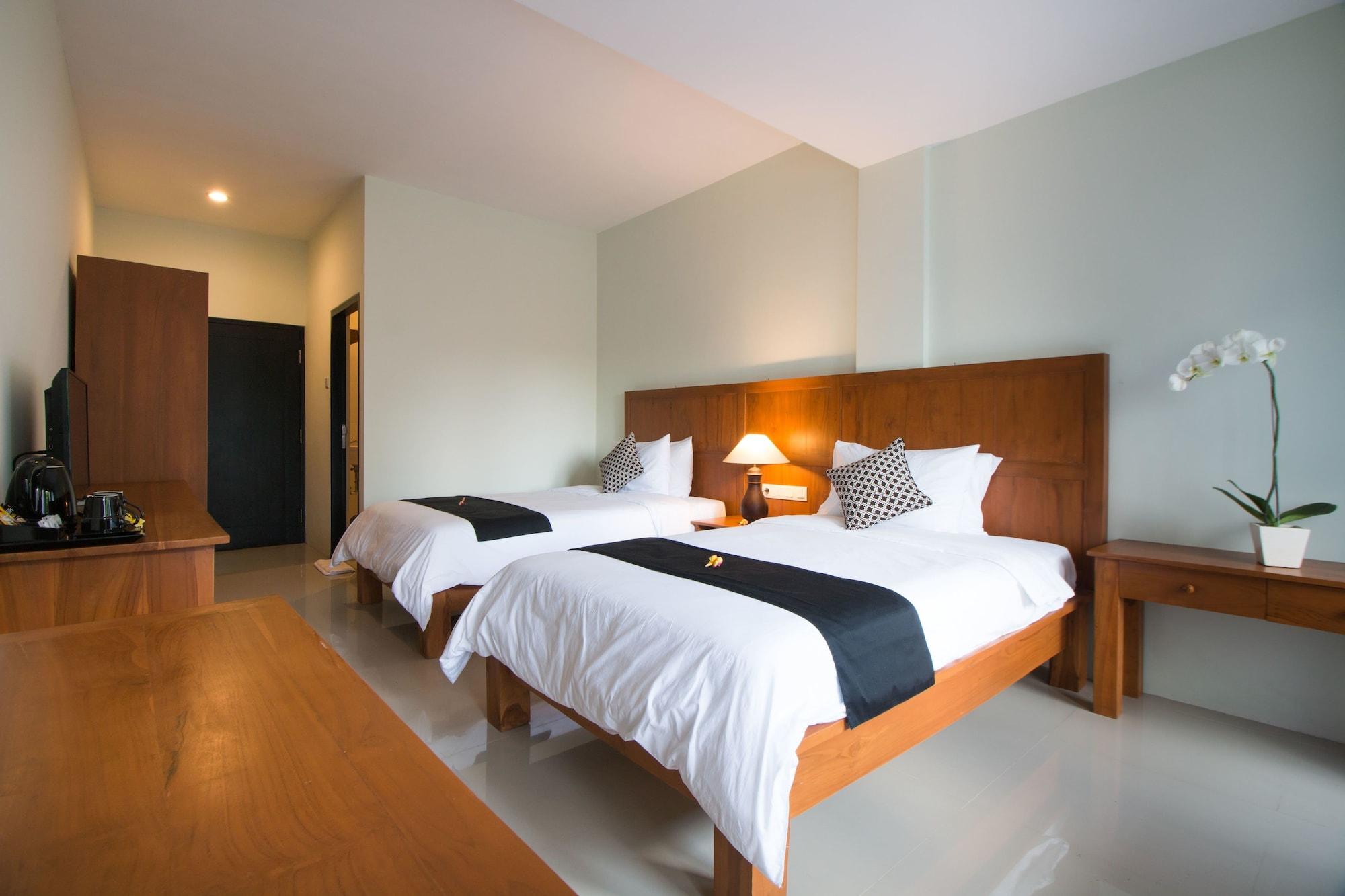 Ab Hotel Kuta By Agata Экстерьер фото