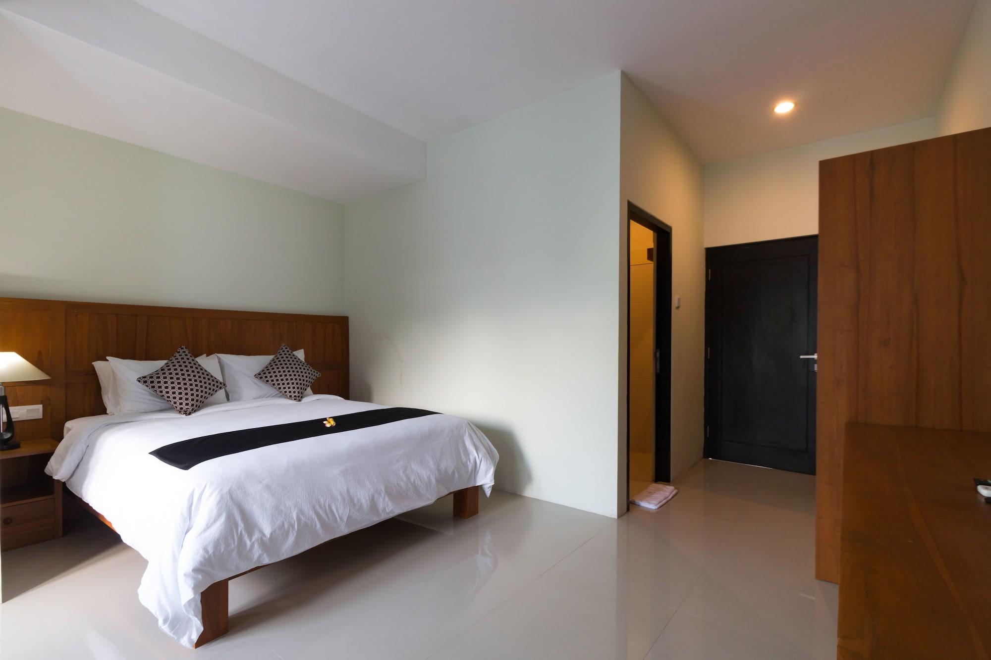 Ab Hotel Kuta By Agata Экстерьер фото