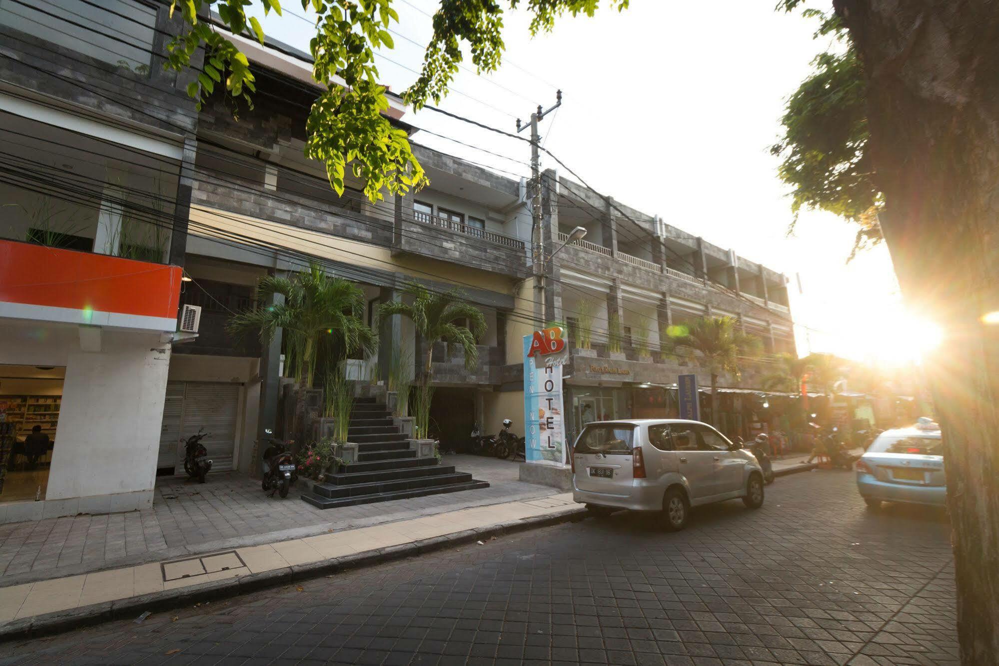 Ab Hotel Kuta By Agata Экстерьер фото