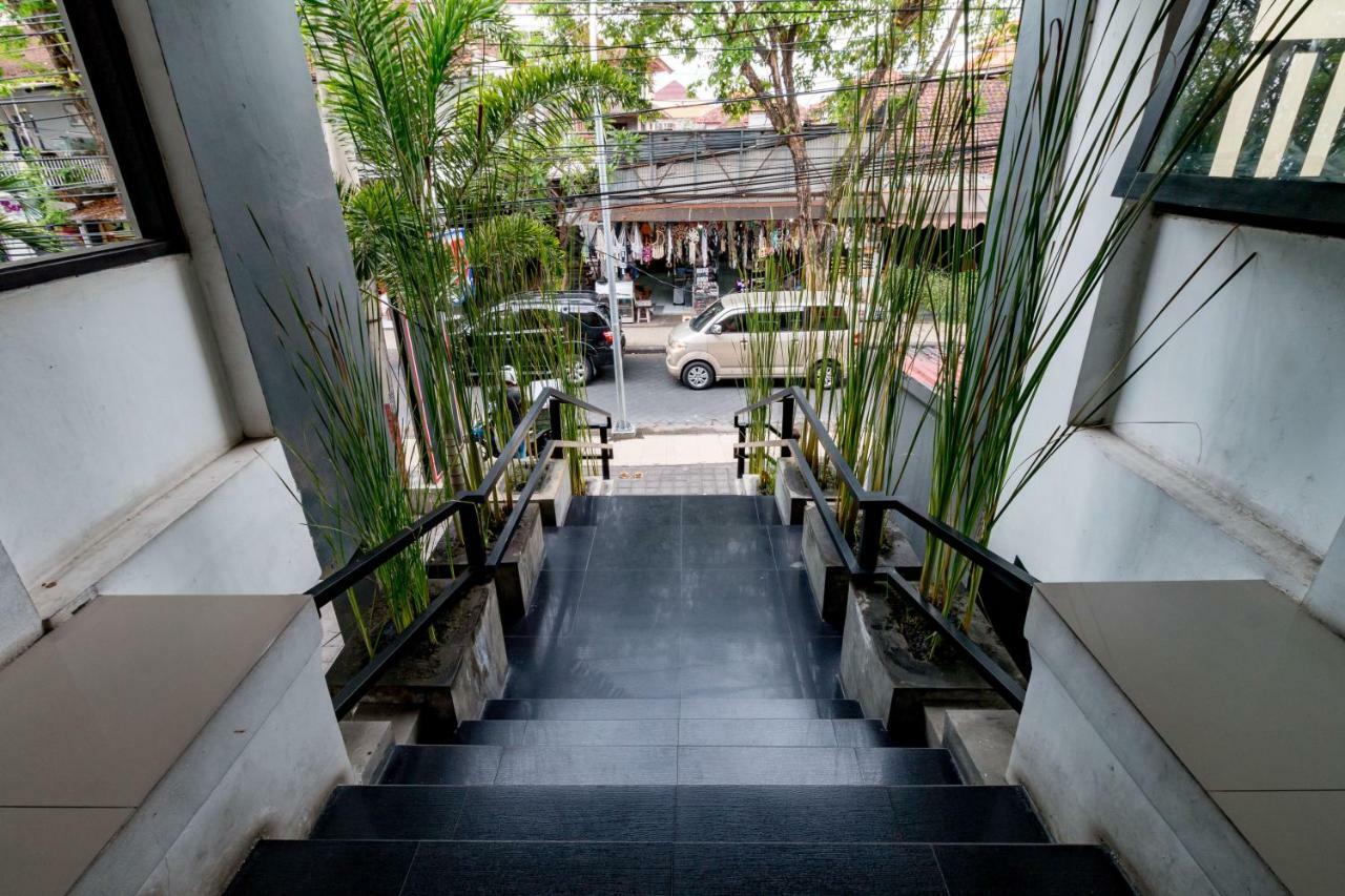 Ab Hotel Kuta By Agata Экстерьер фото